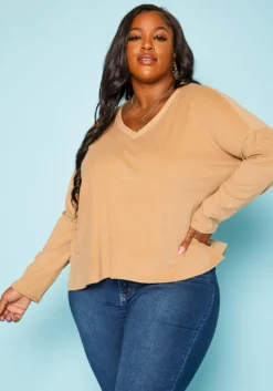 Plus Size Basic V Neck Long Sleeve Top